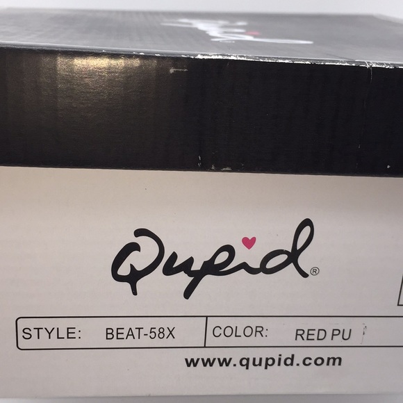 Qupid Woman’s Red Pumps Platform Heels Real Rabbit Fur Pom Poms Size 8 - Picture 9 of 14